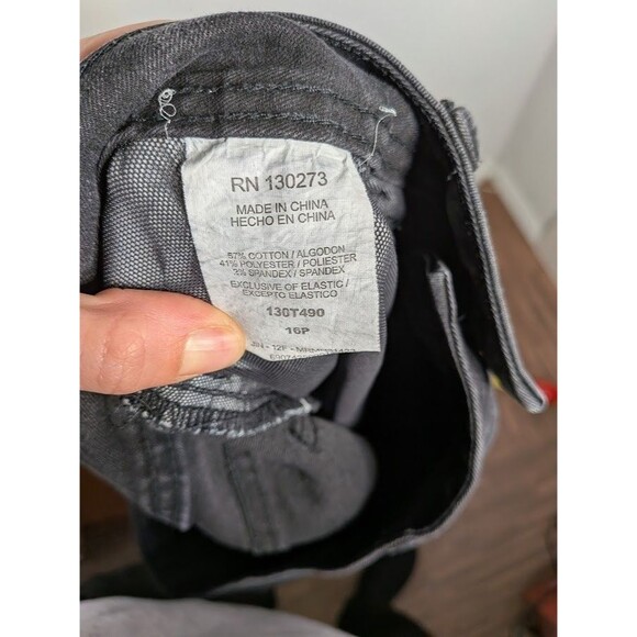 Riders Lee Jeans Women's 16P Black Stretch Petite High Rise Classic Fit EUC - Picture 5 of 5